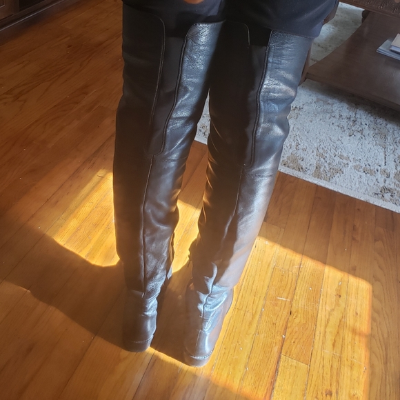 Stuart Weitzman Hilo Over the knee boots - Picture 7 of 8